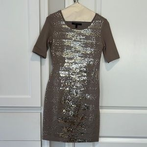 BCBG max Azria size extra small sequence, taupe dresS